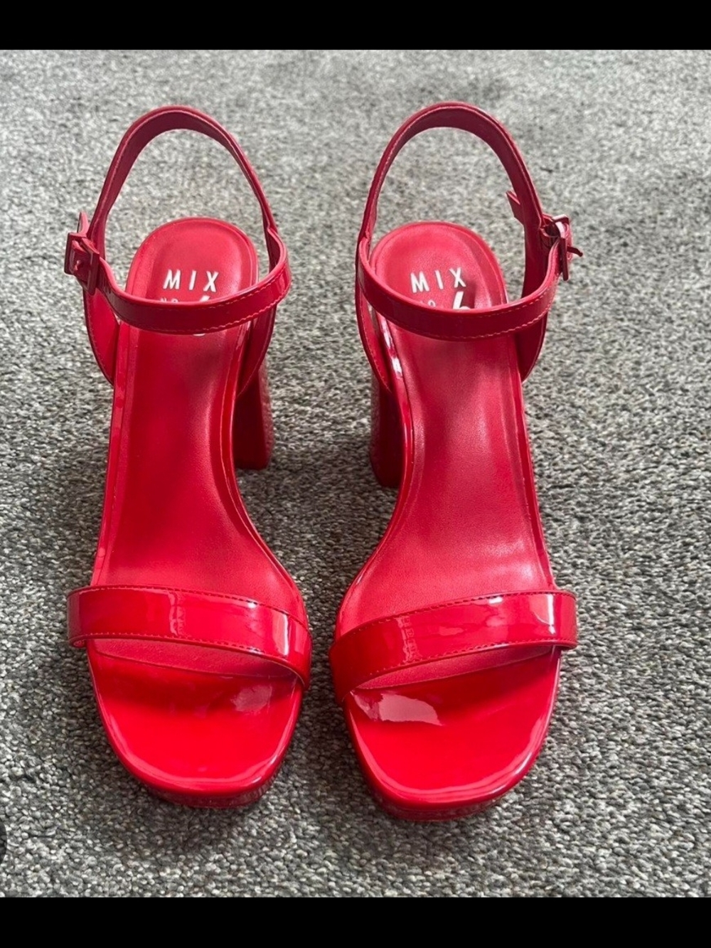 Mi Bright Red Patent Block Heel Sandals